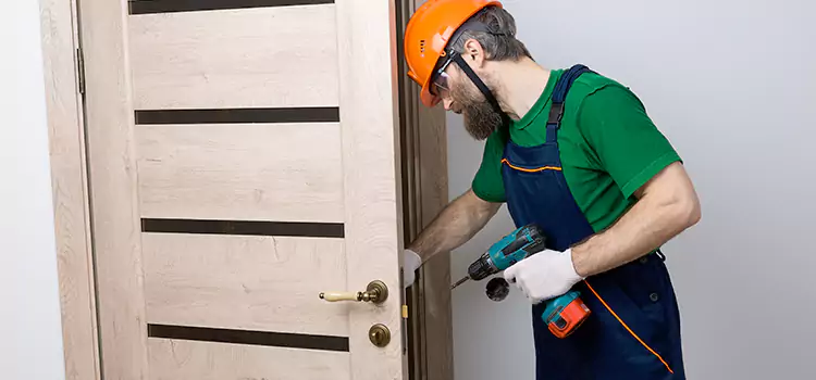 Replace Internal Door Handle with Lock Verdun
